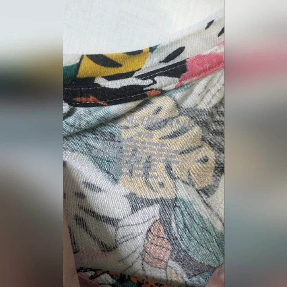 Lane Bryant Floral Tropic 4x Flowy Tank - Picture 5 of 5